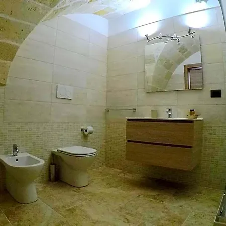 Nocleg ze śniadaniem B. & B. Lu Turnitu 4*